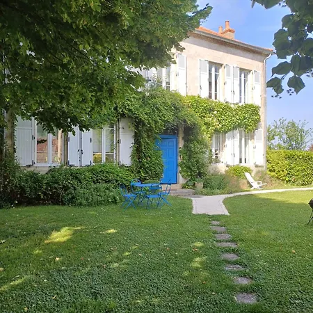 Chic & Charme Au Presbytere فندق مبيت وإفطار 3*