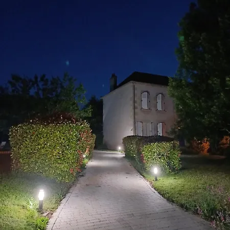 فندق مبيت وإفطار Chic & Charme Au Presbytere 3*